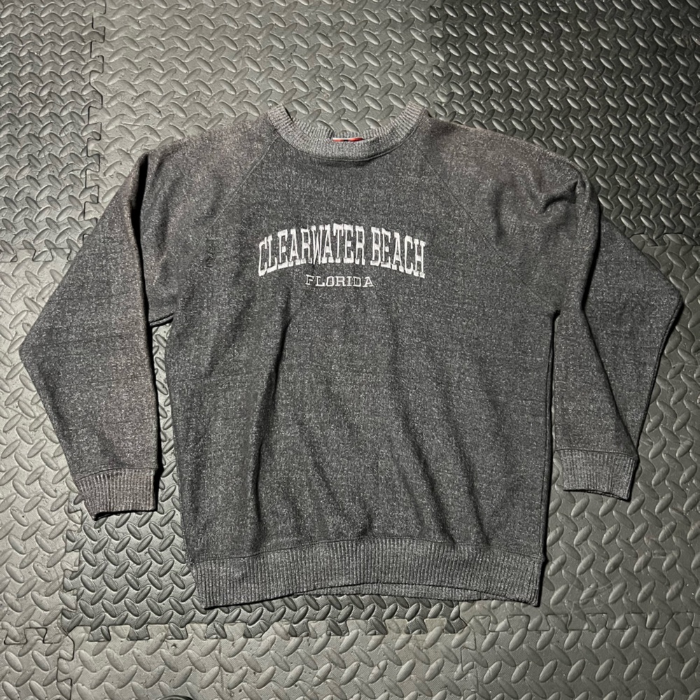 Gray and White Crewneck Sweater with Ribbed Cuffs